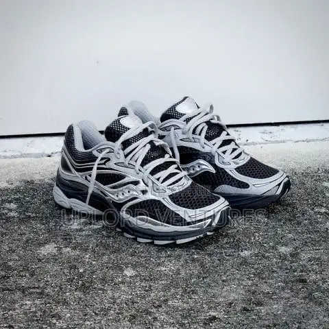 Saucony Progrid Omni 9