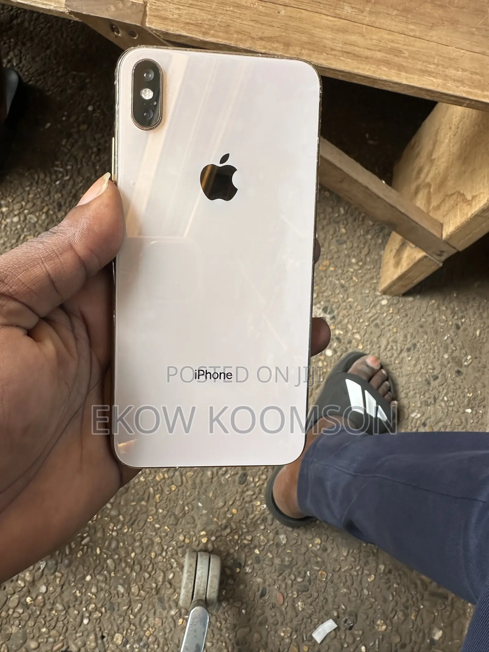 Apple iPhone XS Max 64 GB White