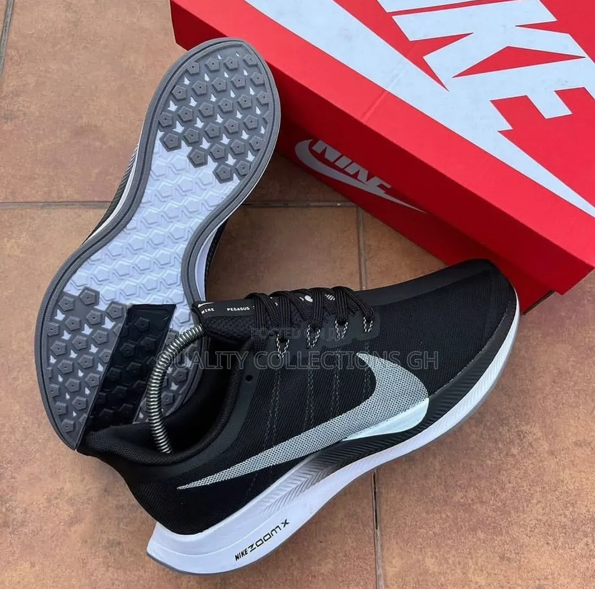 Nike Zoom 35 Pegasus Turbo Sneakers