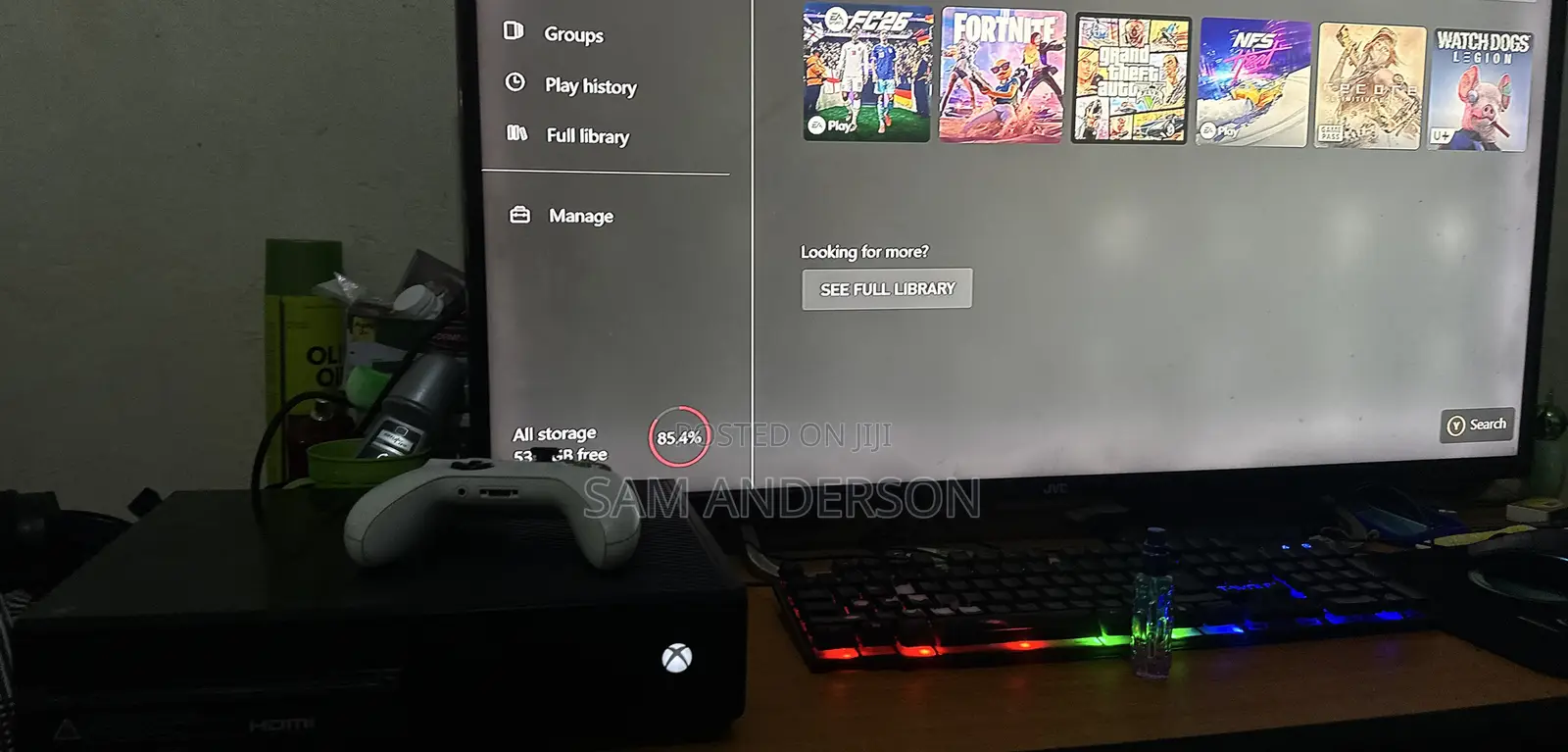 Xbox One With 5 Games Offline and Online