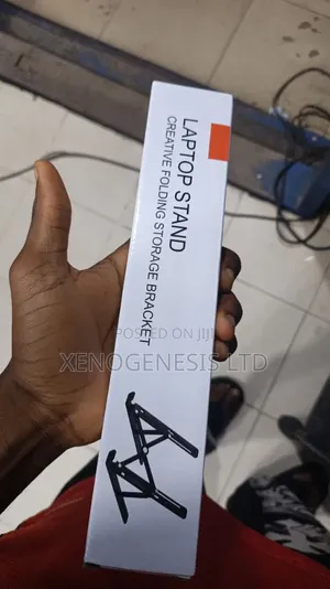 Adjustible Laptop Stand