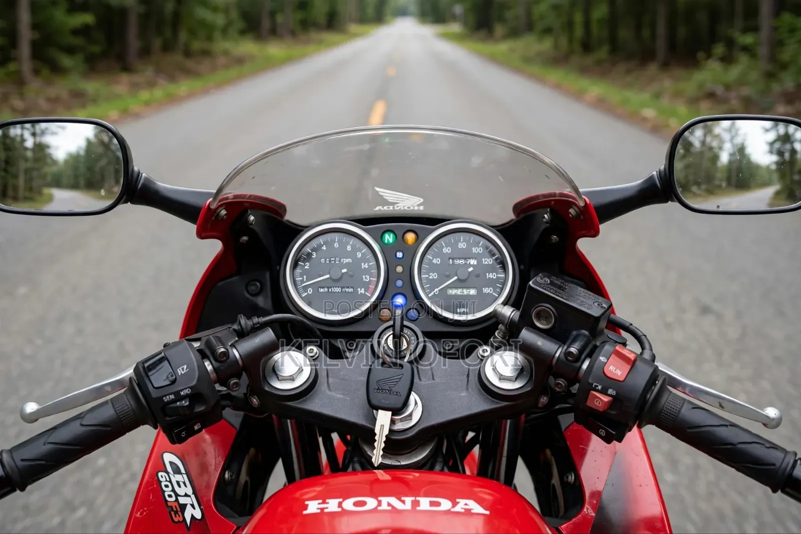 Honda CBR 2011 Red
