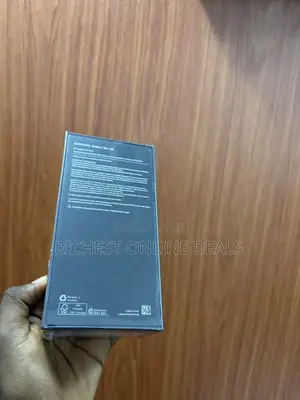 New Samsung Galaxy S20 128 GB Blue