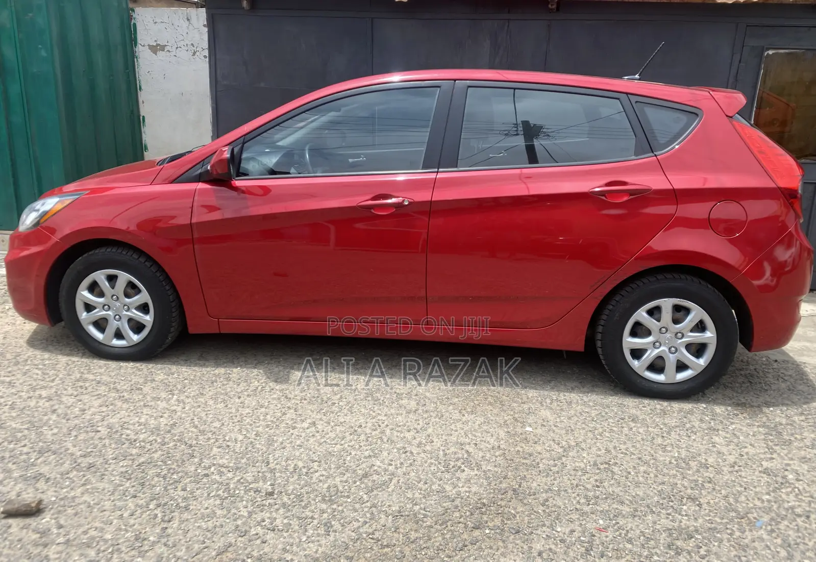 Hyundai Accent Sport 4dr Hatchback (1.6L 4cyl 6A) 2015 Red