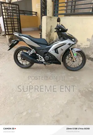 Honda 2024 Gray