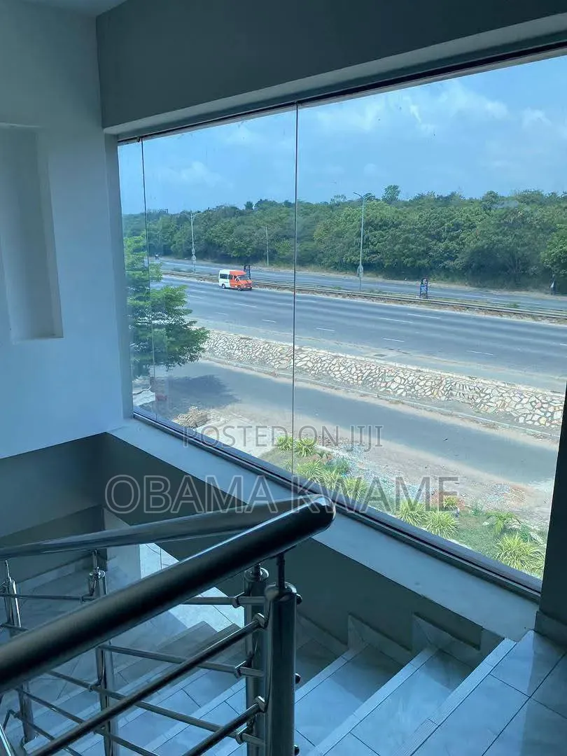 Prime Warehouse Office Complex for Sale Fiesta Royal Lapaz Main Rd