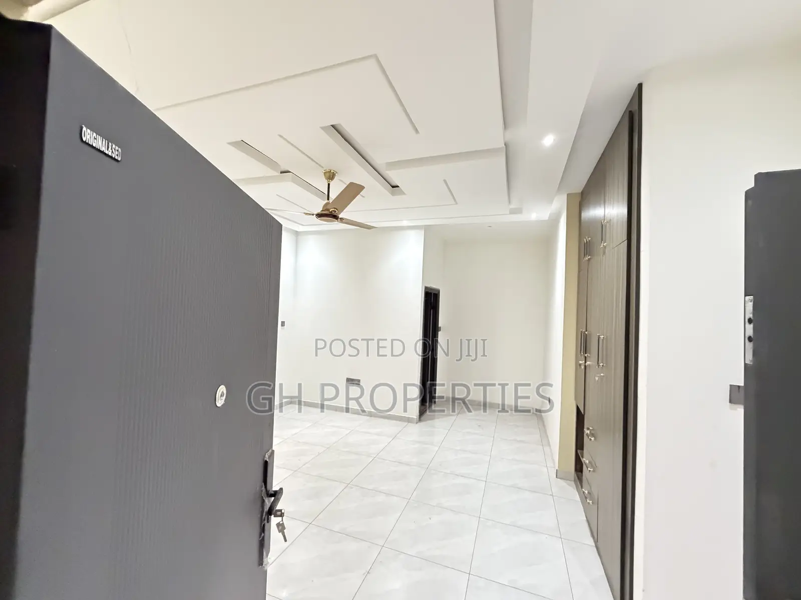 7bdrm Mansion in Atasemanso., Kumasi Metropolitan for sale