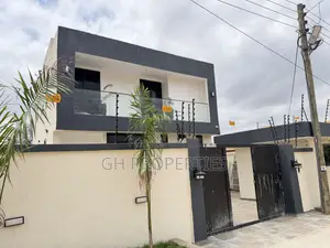 4bdrm Duplex in Atasemanso., Kumasi Metropolitan for sale