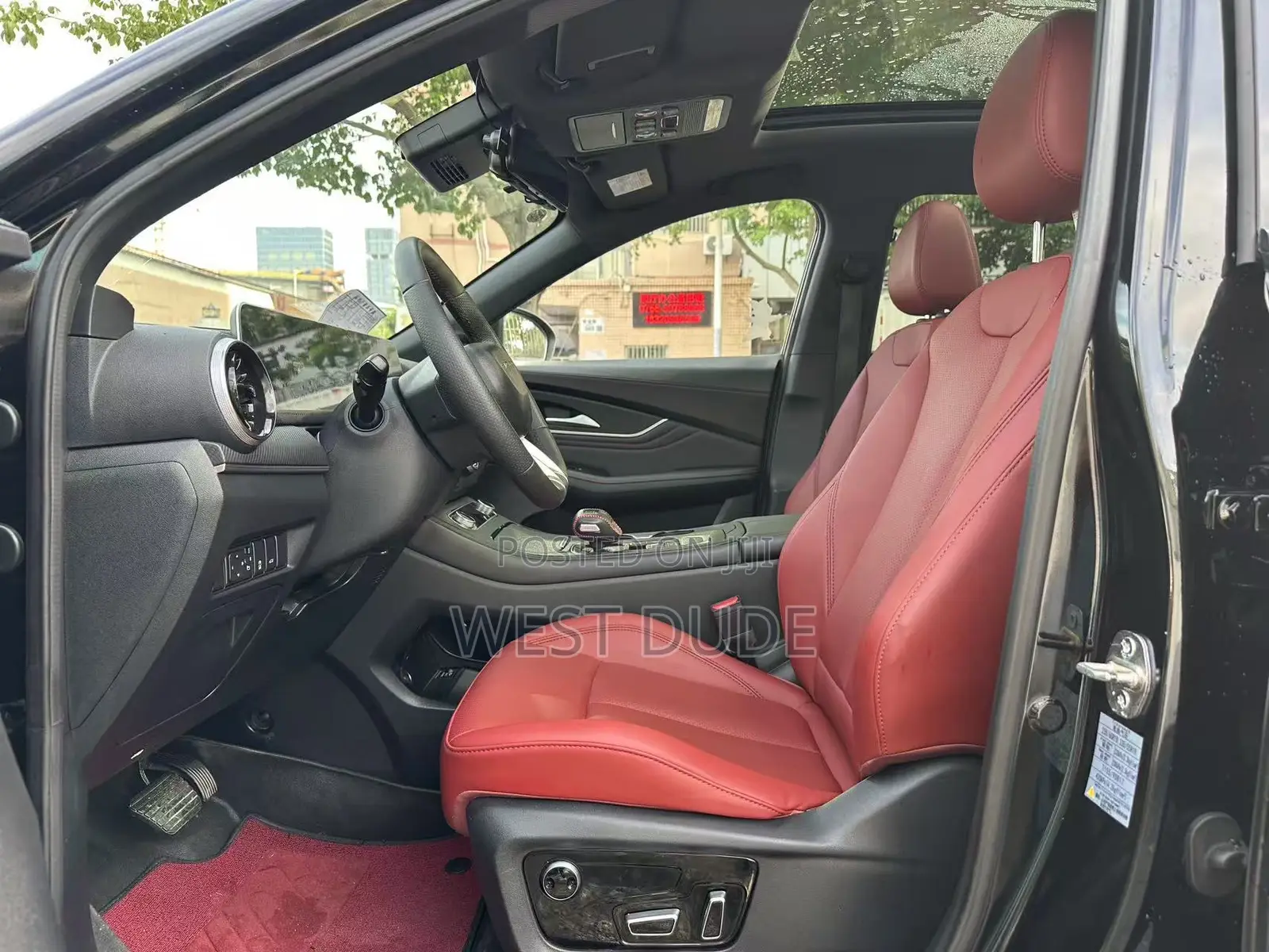 Dongfeng Captain 2021 Black
