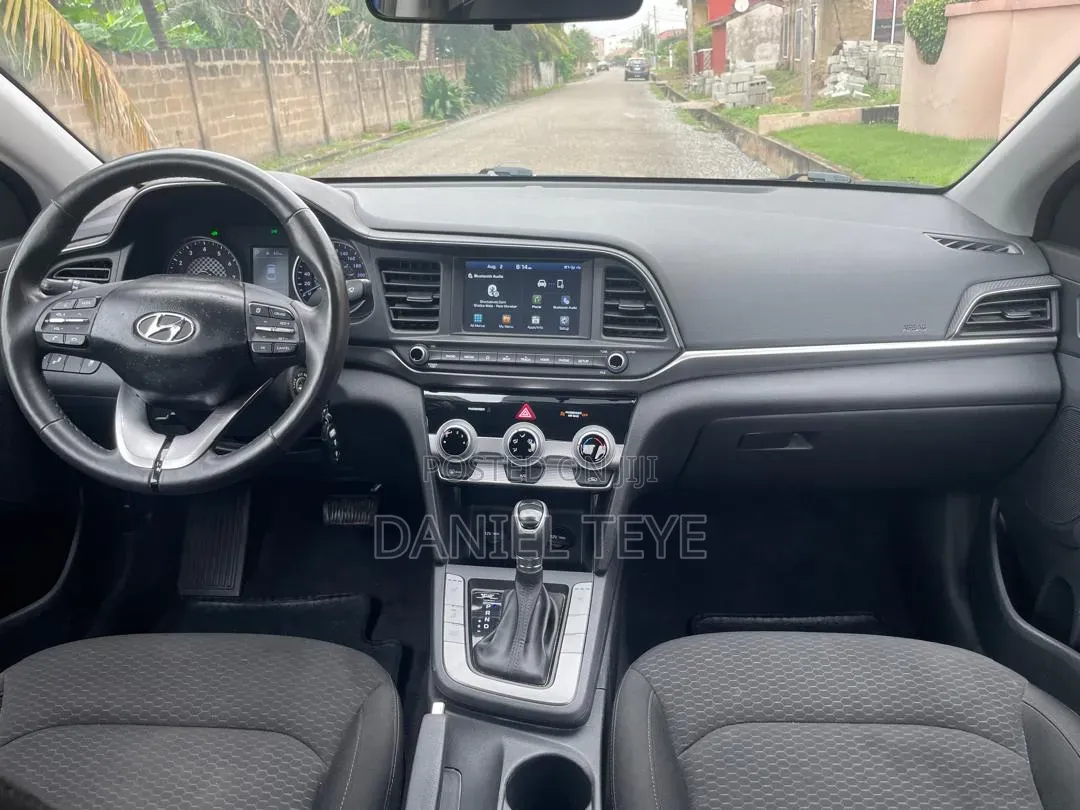 Hyundai Elantra SEL 2019 Blue