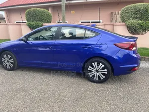 Hyundai Elantra SEL 2019 Blue