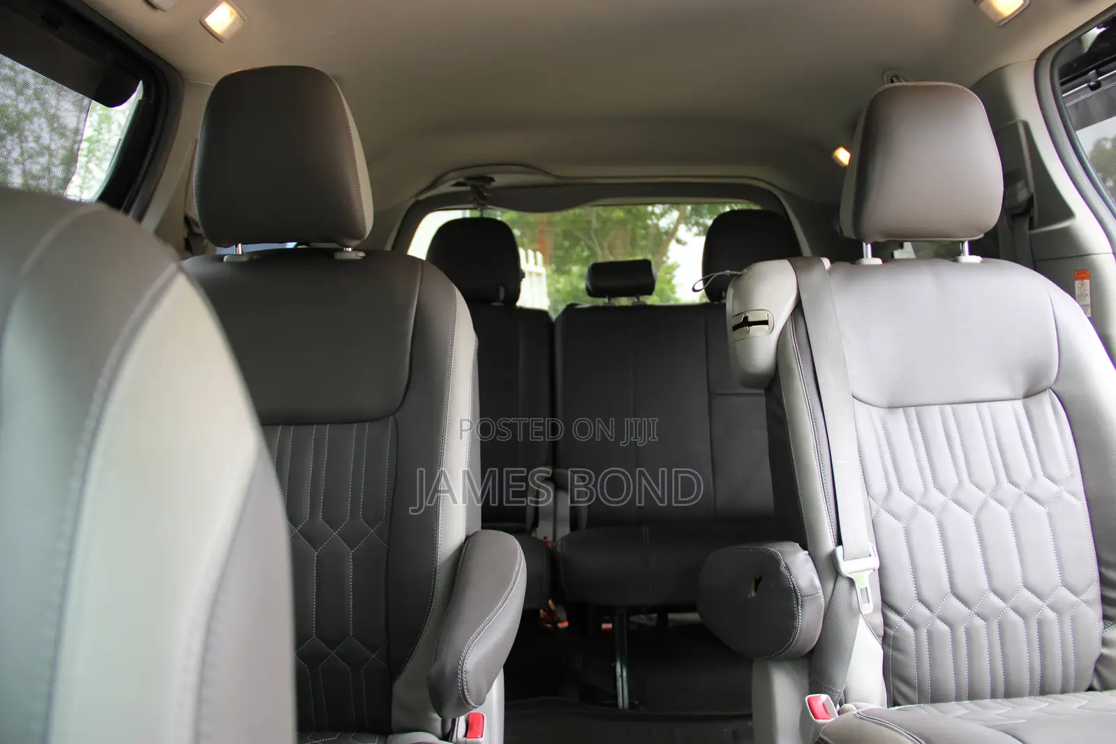 Toyota Sienna LE 8-Passenger 4dr Minivan (3.5L 6cyl 6A) 2015 Black