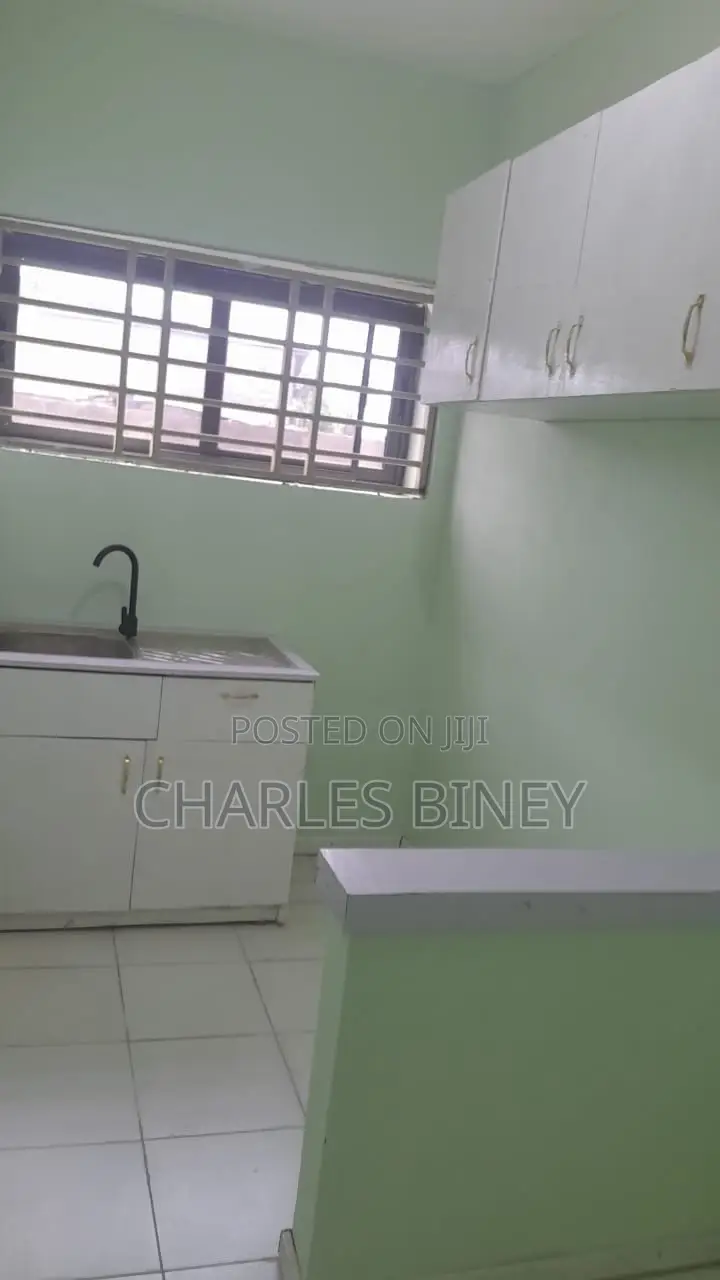 2bdrm Apartment in Old Barrier for rent