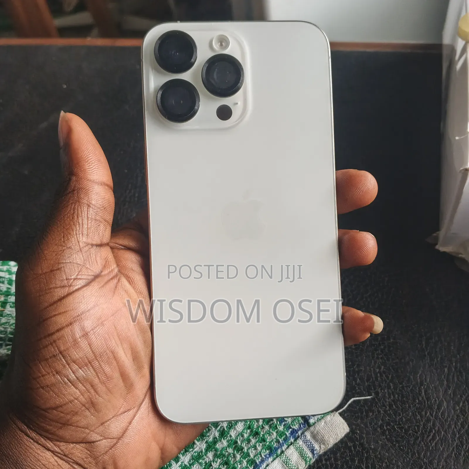 Apple iPhone 15 Pro Max 256 GB White