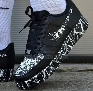 High Quality Luis Vuitton, Nike Air Force Available in Stock