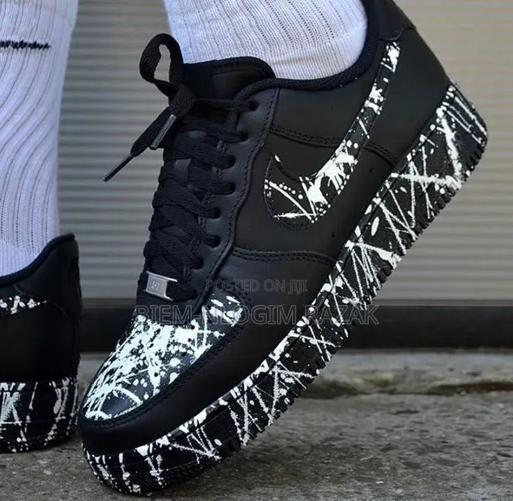 High Quality Luis Vuitton, Nike Air Force Available in Stock