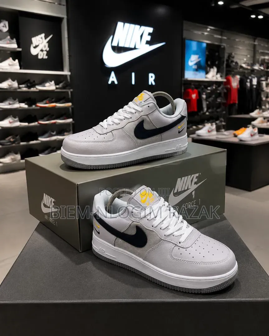 High Quality Luis Vuitton, Nike Air Force Available in Stock