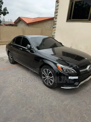 Mercedes-Benz C300 2018 Black