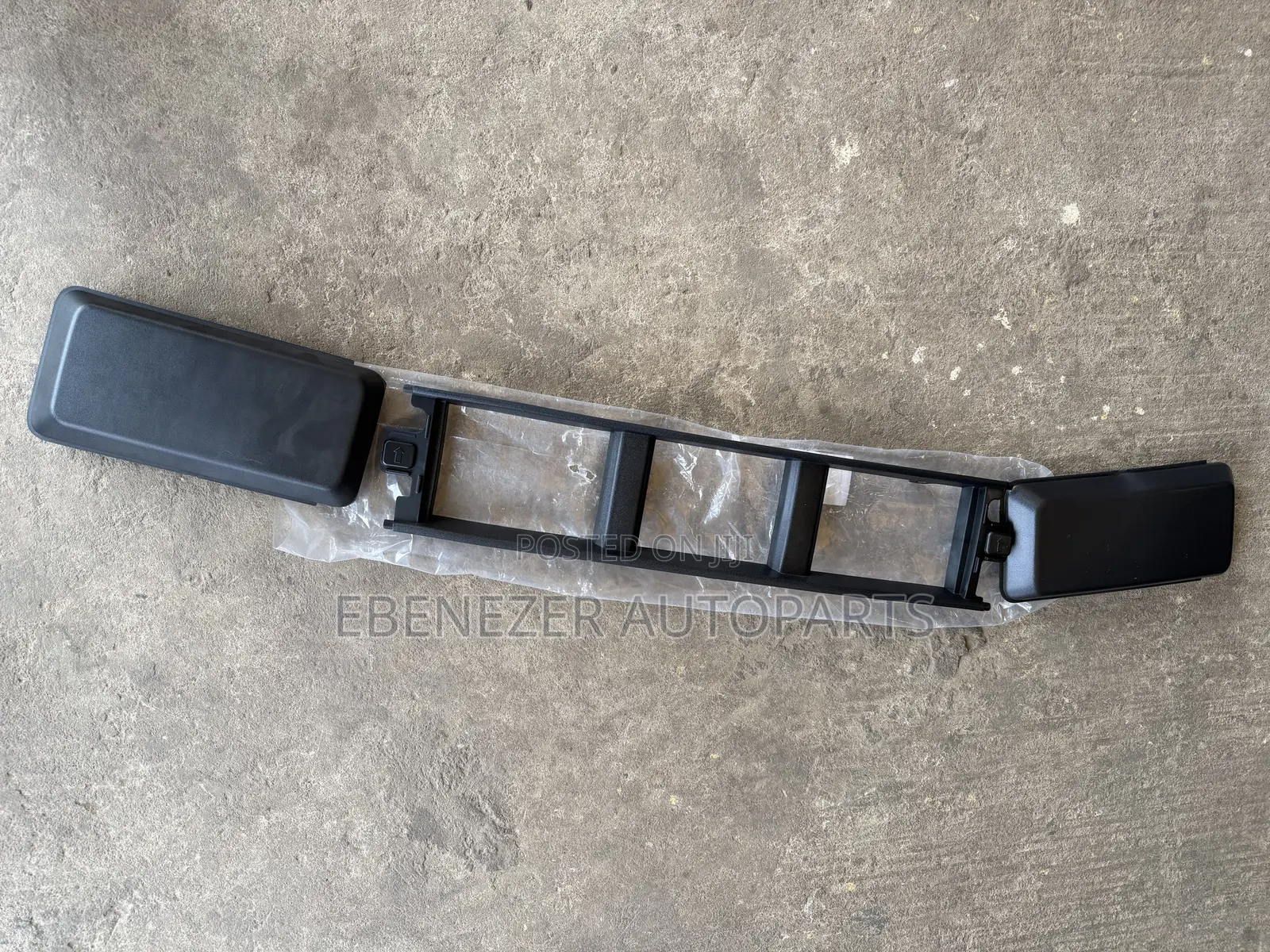 Ford F150 F-150 Front Bumper Grille 2018 2019 2020