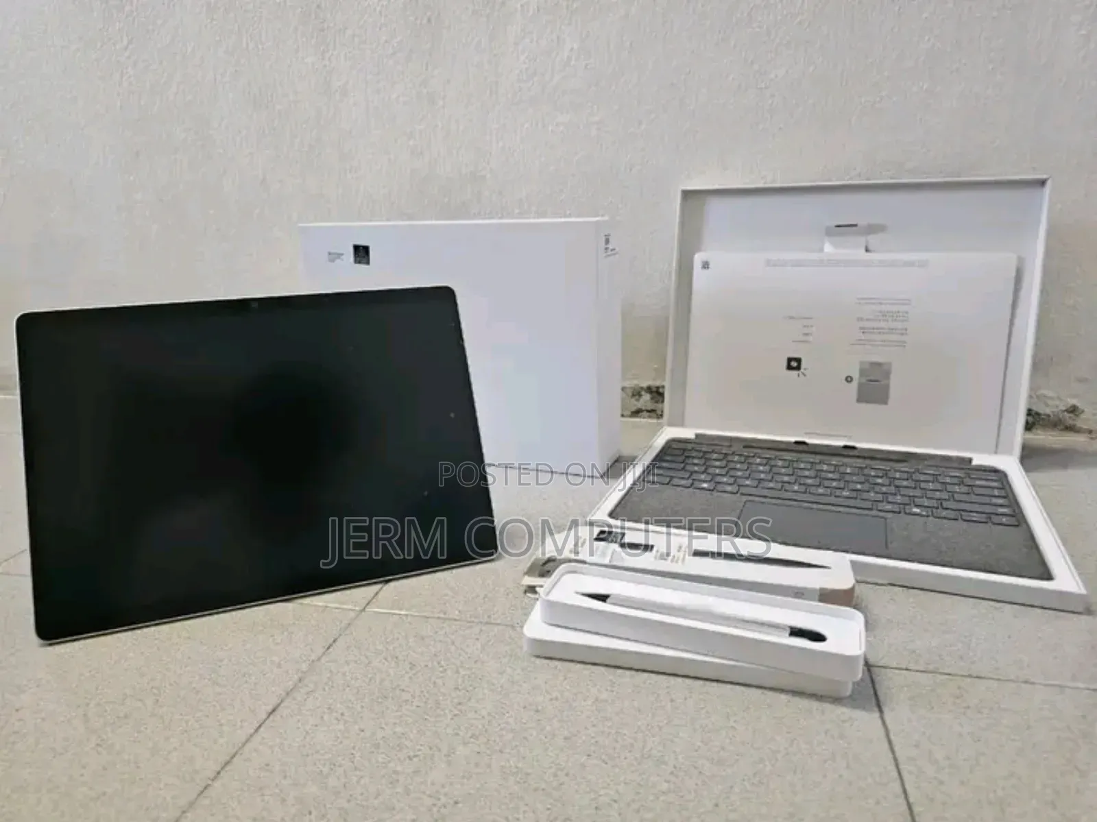 New Microsoft Surface Pro 512 GB Gray