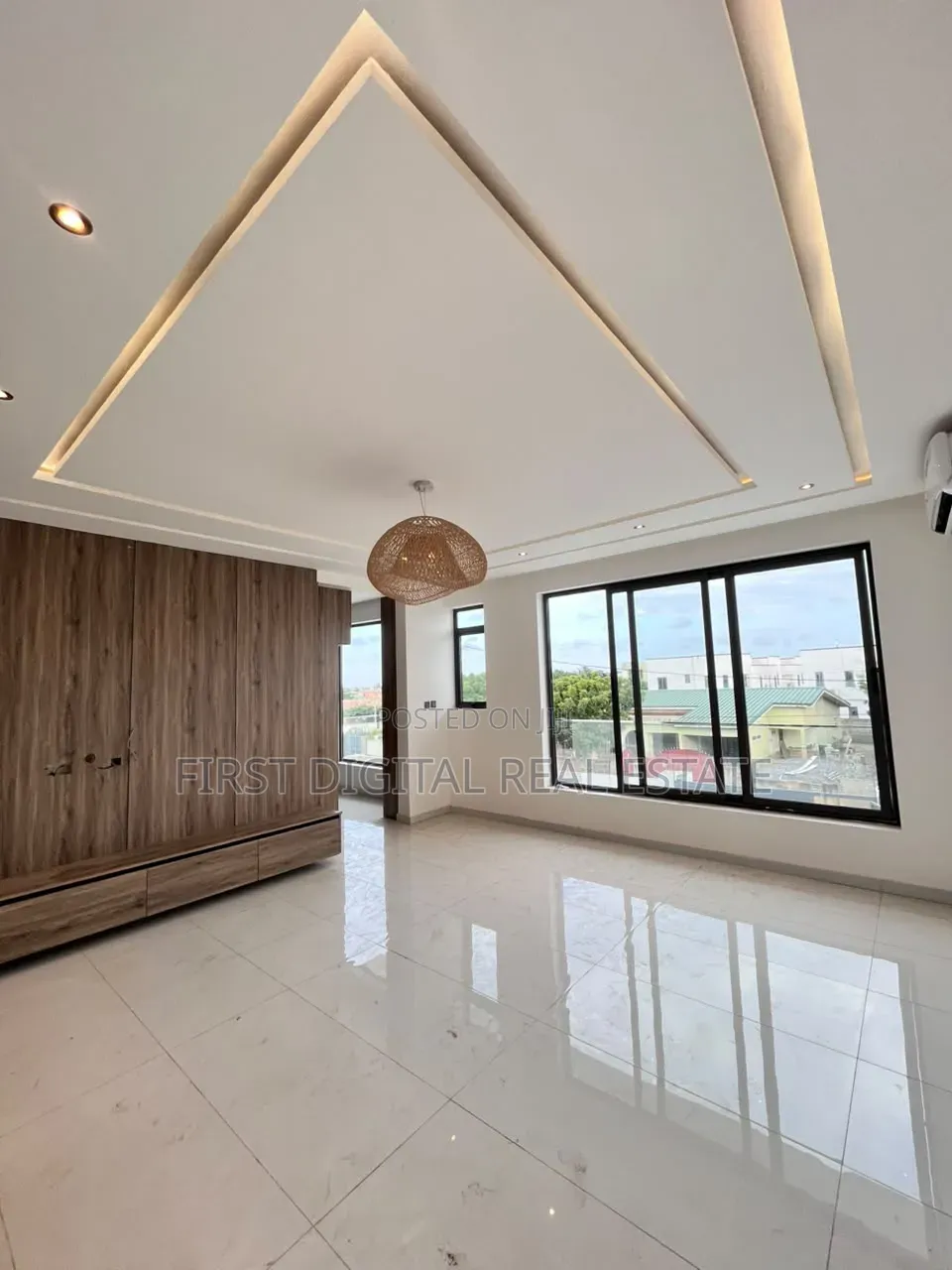 4bdrm Apartment in First Digital Real, Ghana Link Area for sale
