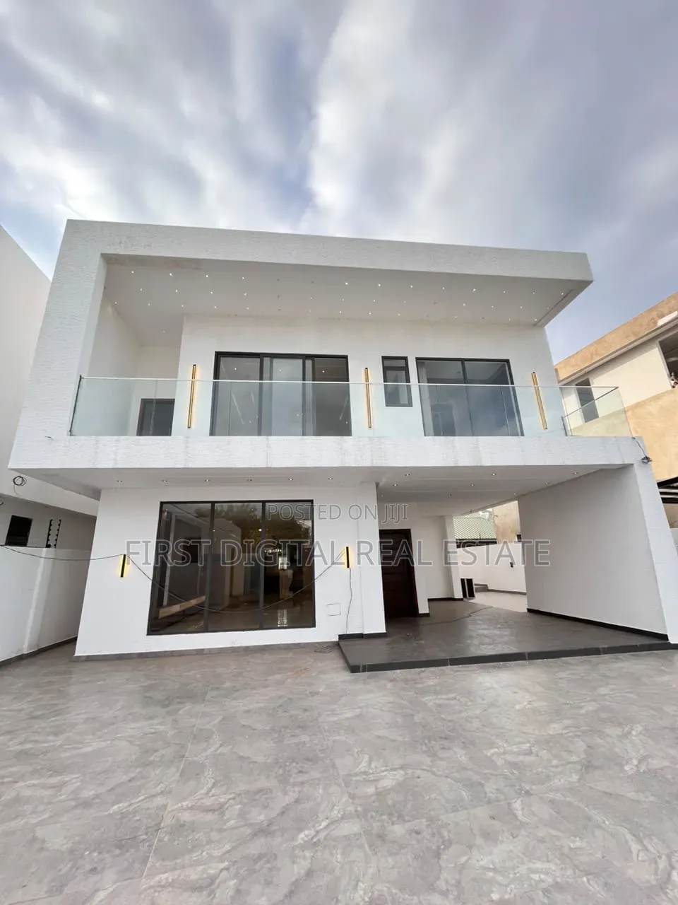 4bdrm Apartment in First Digital Real, Ghana Link Area for sale