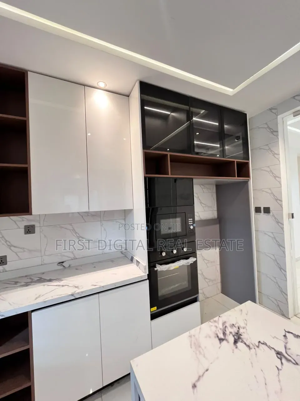 4bdrm Apartment in First Digital Real, Ghana Link Area for sale