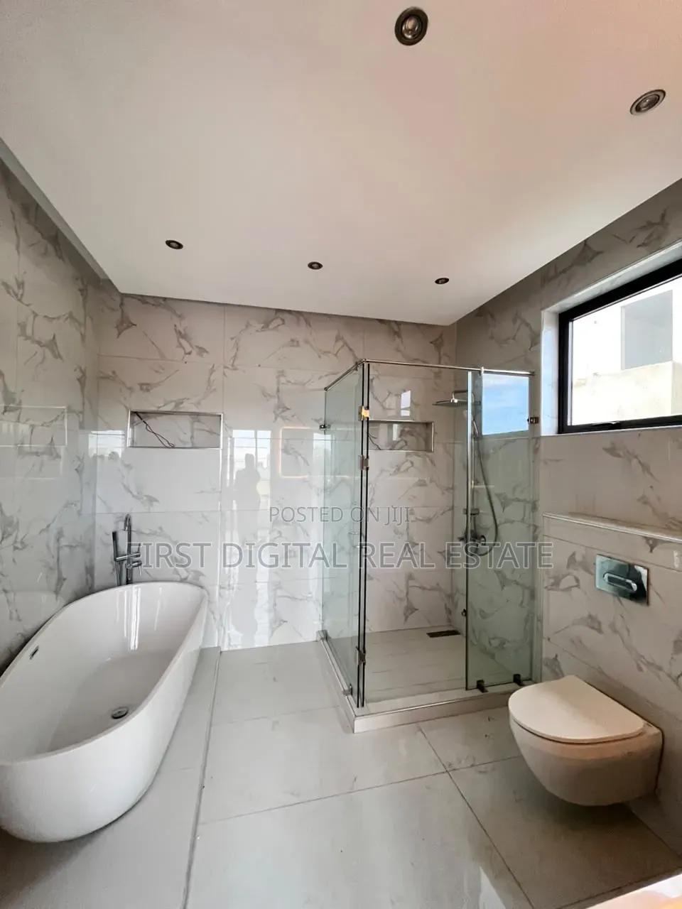 4bdrm Apartment in First Digital Real, Ghana Link Area for sale