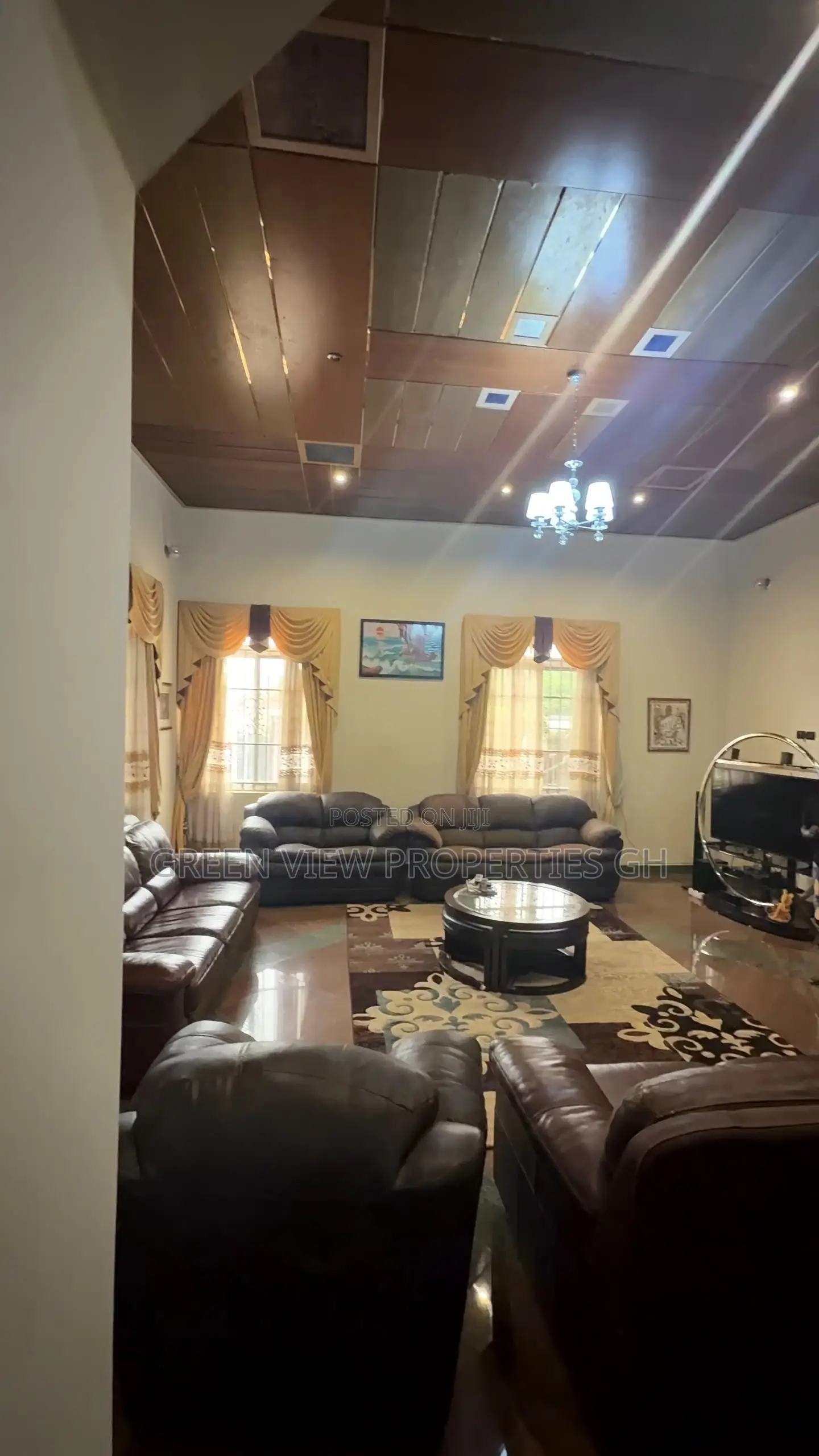4bdrm House in West Hills Mall Area for rent