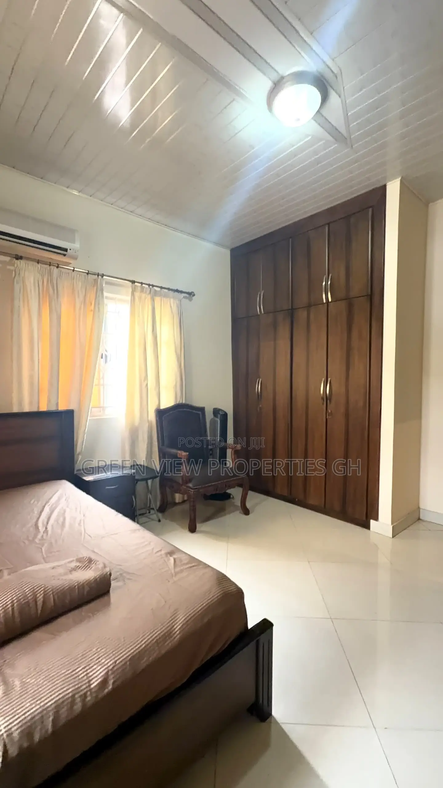 4bdrm House in West Hills Mall Area for rent