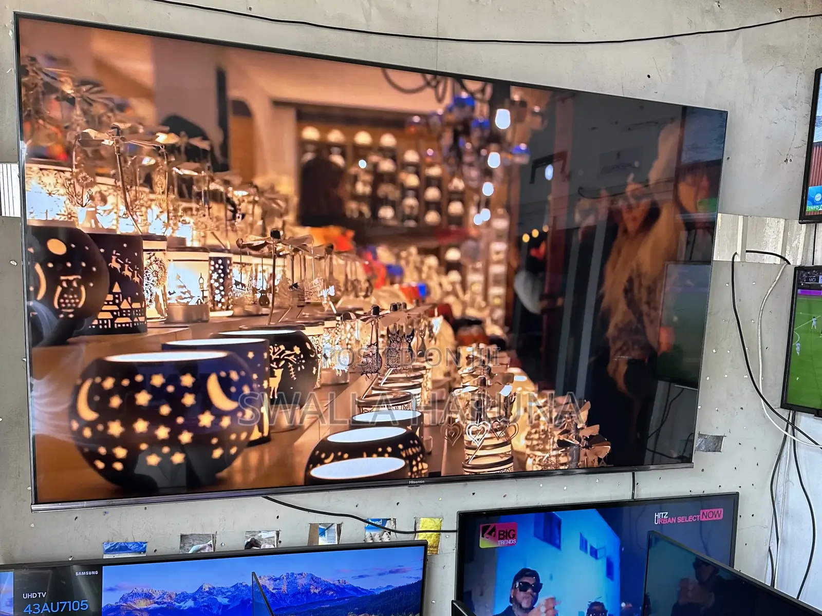 Almost Brand New 75” Smart ULED Hisense Google TV From Germany