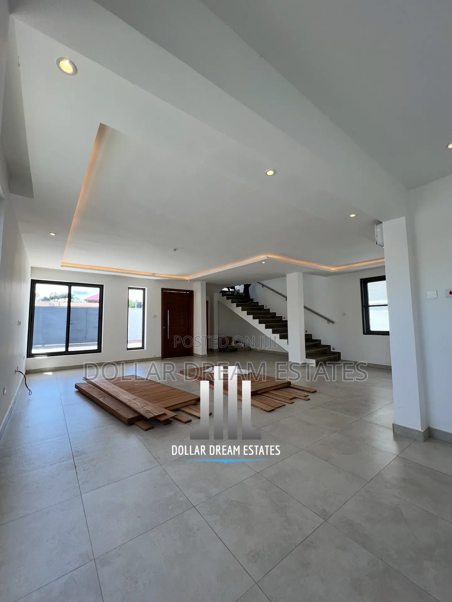 4bdrm House in Ashomang Estate for rent