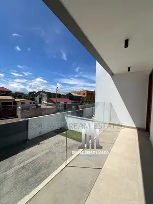 4bdrm House in Ashomang Estate for rent