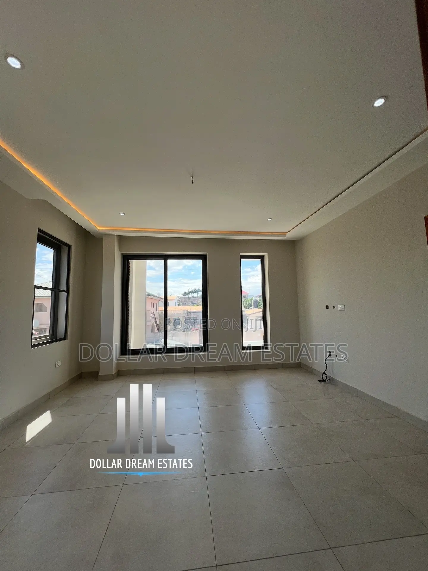 4bdrm House in Ashomang Estate for rent