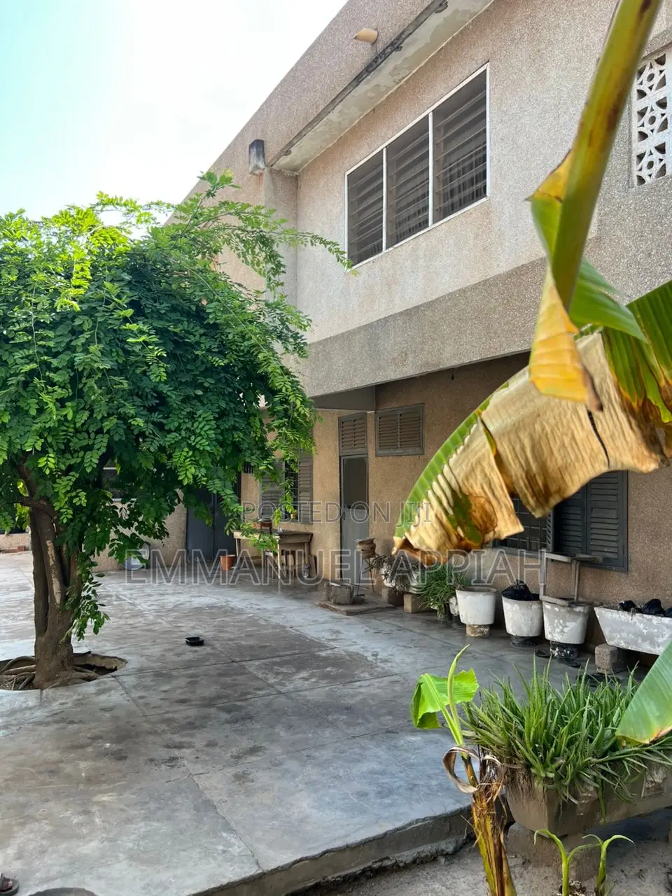 8bdrm House in Kwasheiman, Kwashieman for sale