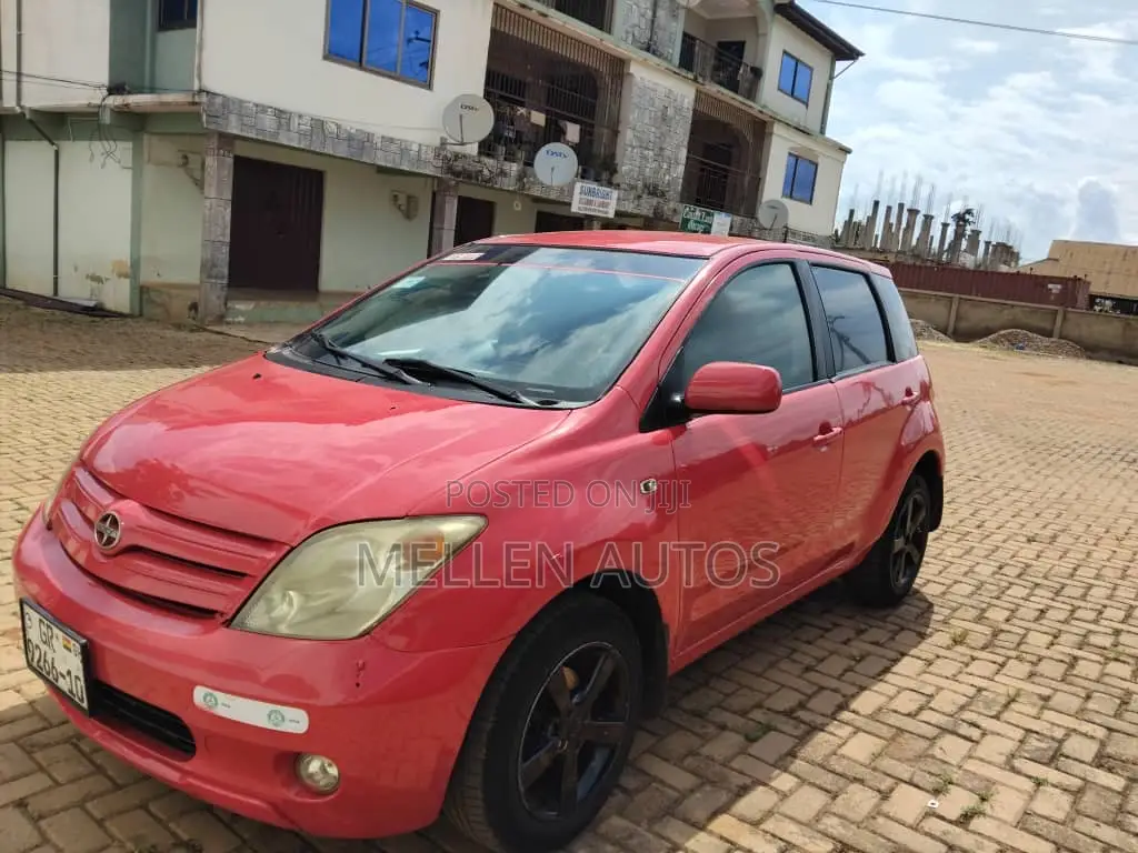 Scion xA Base 2006 Red