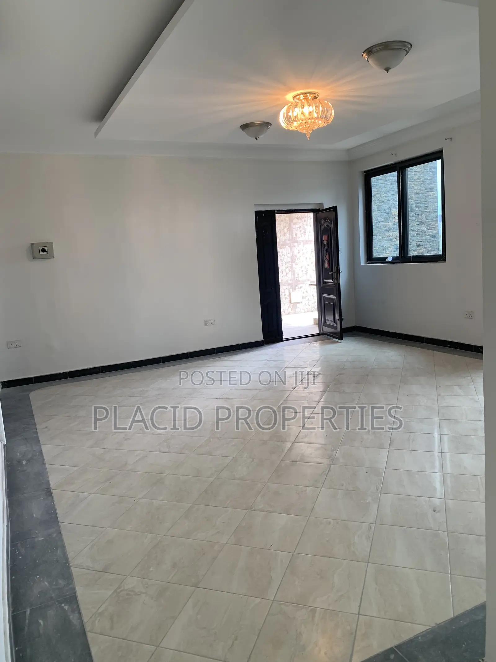 3bdrm Apartment in Parakuo Estate, Achimota for rent