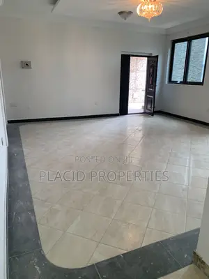 3bdrm Apartment in Parakuo Estate, Achimota for rent