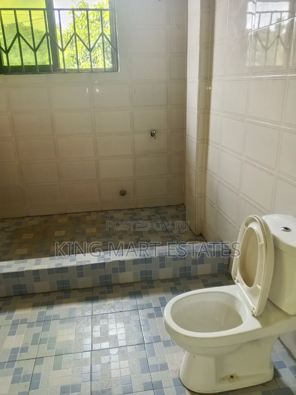 2bdrm Apartment in Boadi, Kumasi Metropolitan for rent