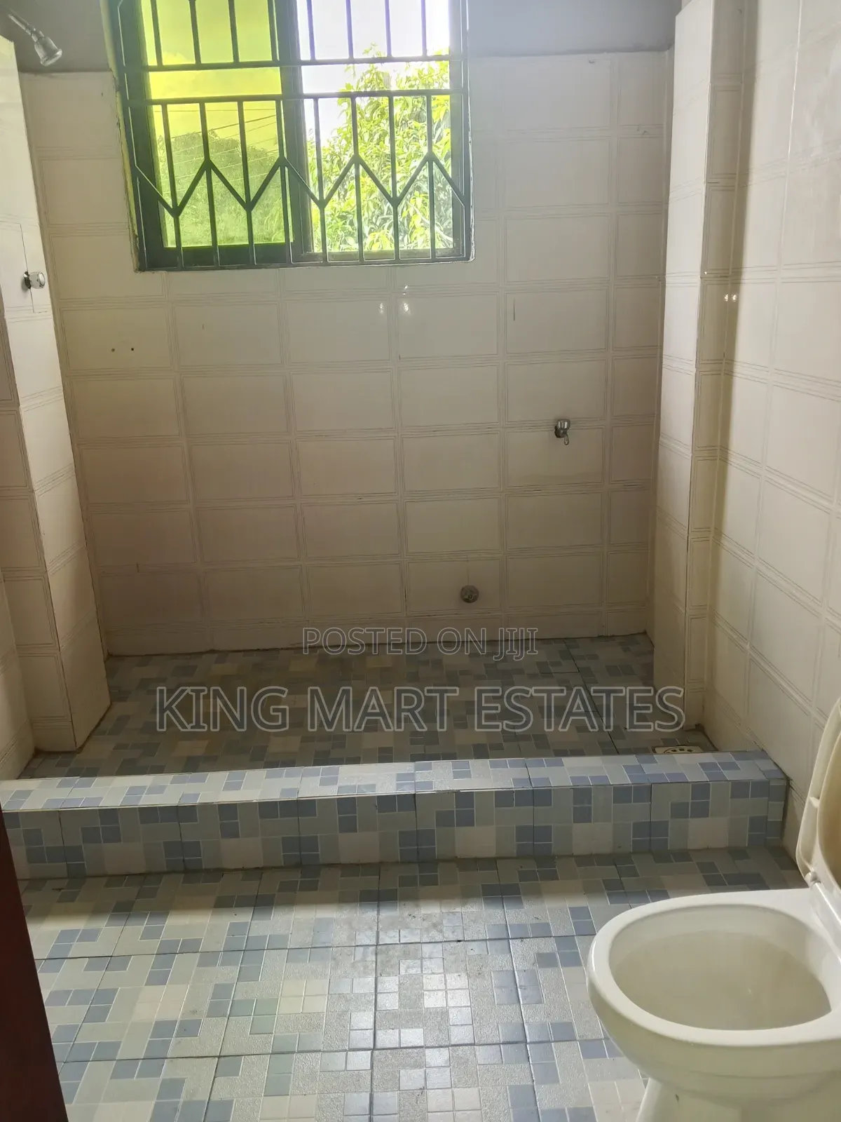 2bdrm Apartment in Boadi, Kumasi Metropolitan for rent