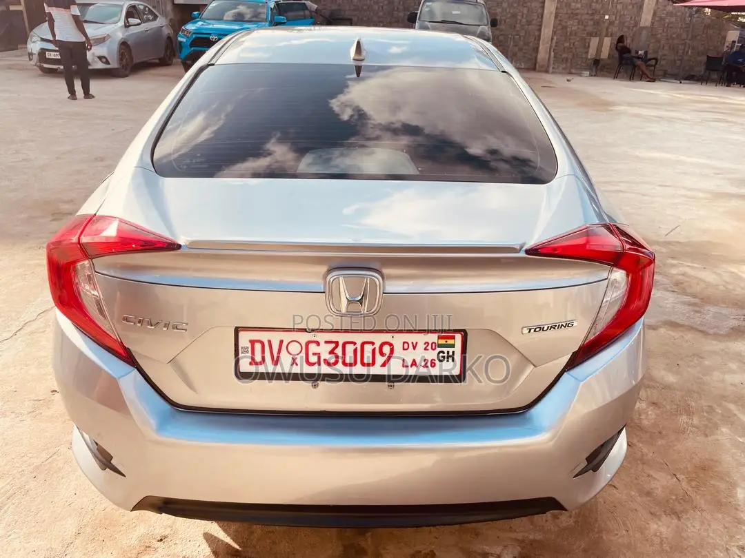 Honda Civic Touring 4dr Sedan (1.5L 4cyl) 2017 Silver