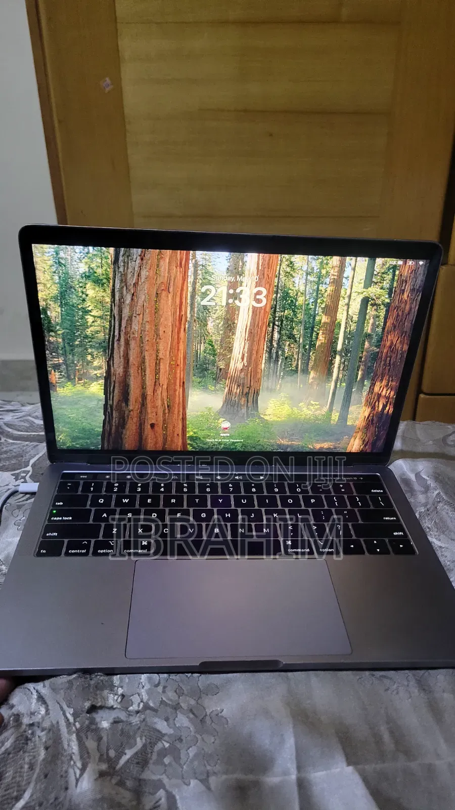 Laptop Apple MacBook Pro 2019 16GB Intel Core i5 SSD 512GB