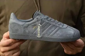 Original Adidas Gazelle Gray