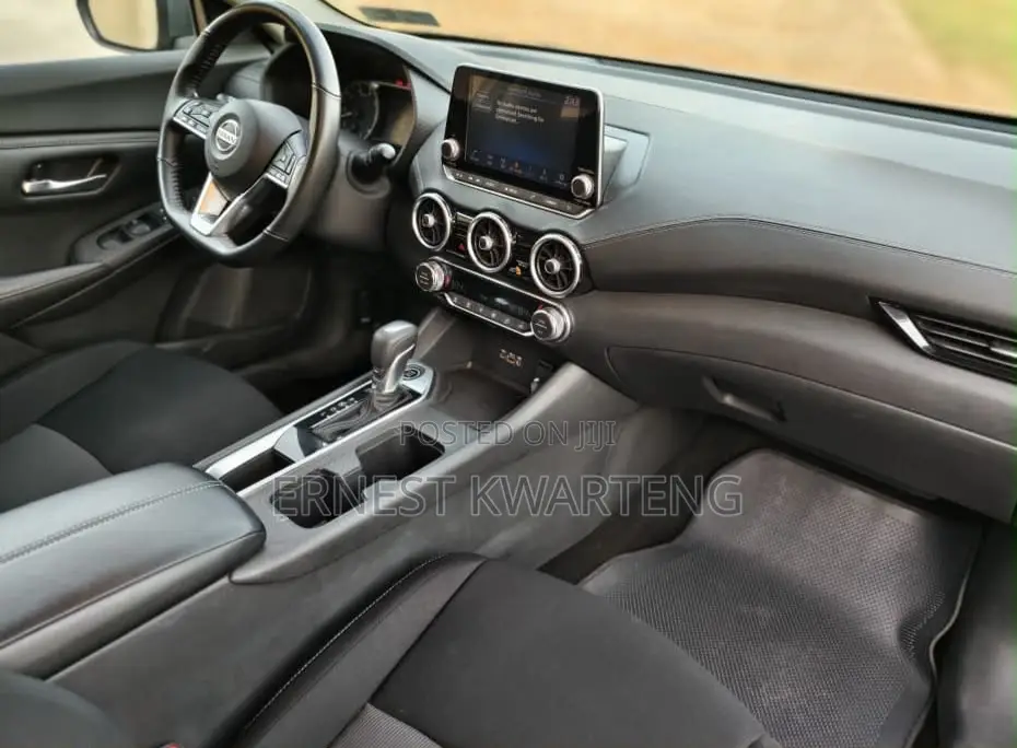 Nissan Sentra 2021 Gray