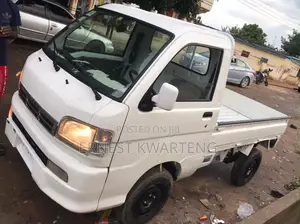 Daihatsu Hijet 2009 White