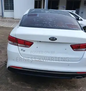 Kia K5 2018 White