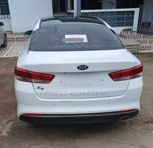 Kia K5 2018 White