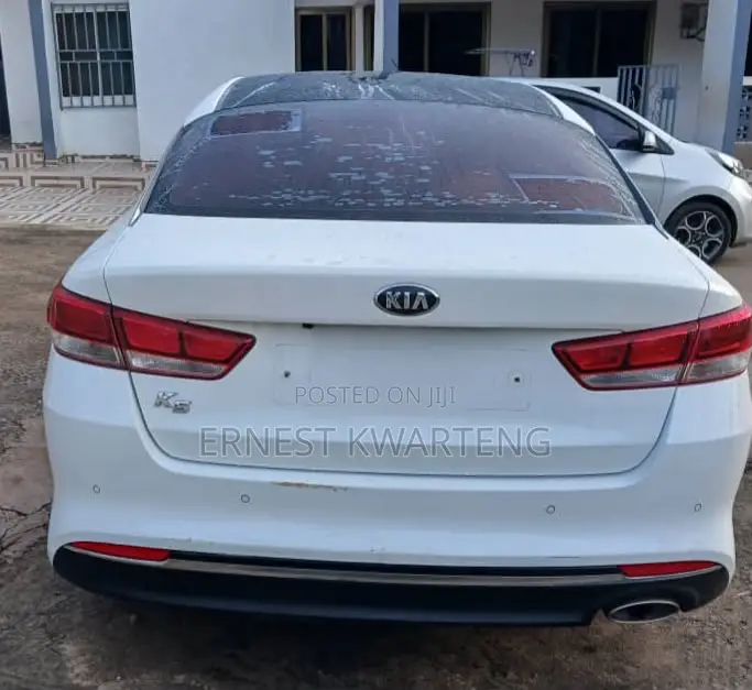 Kia K5 2018 White