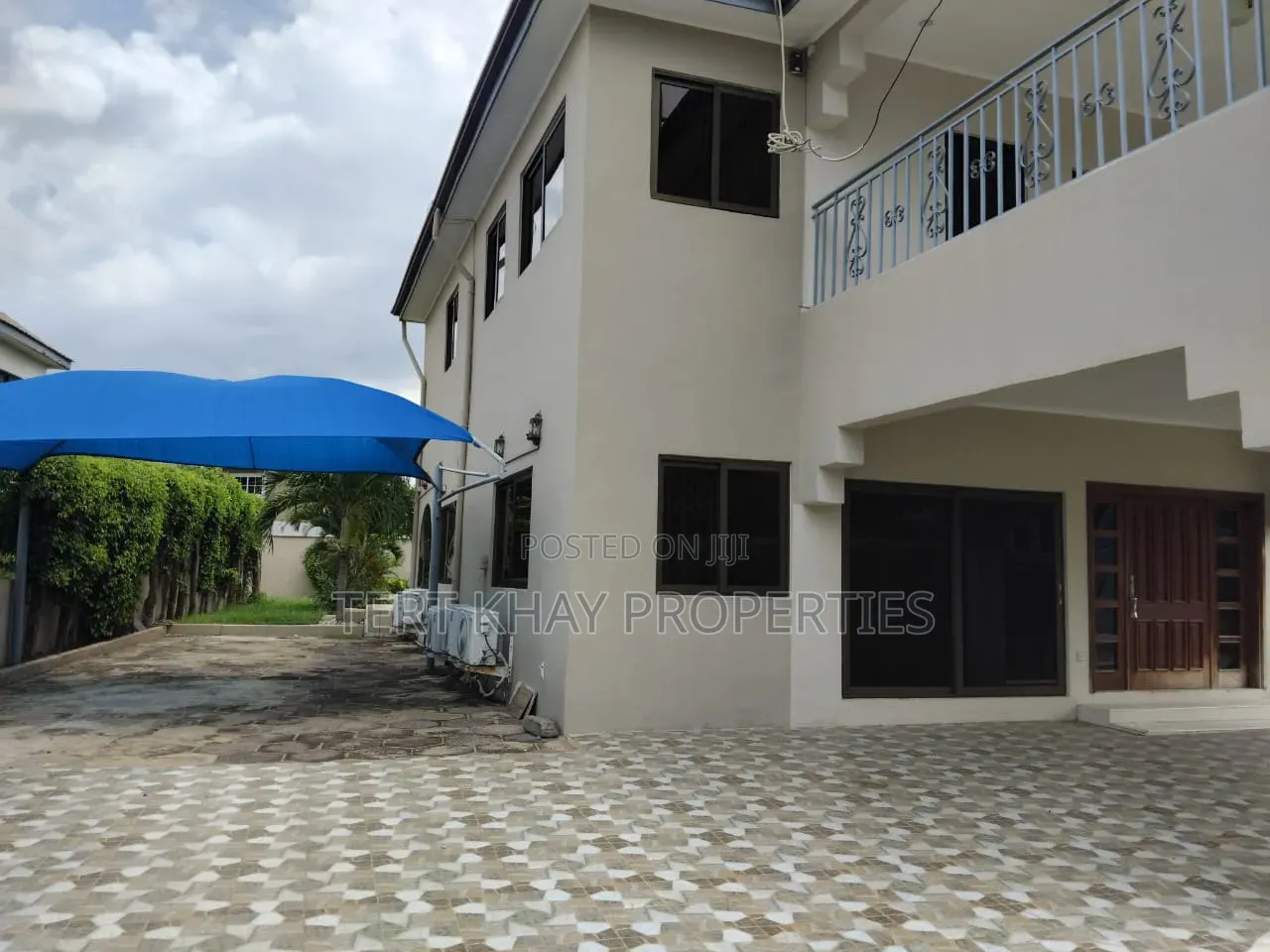 7bdrm House in Au Village, US Embassy Area for rent