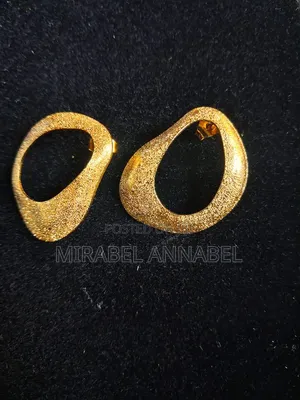 Watches,necklaces and More